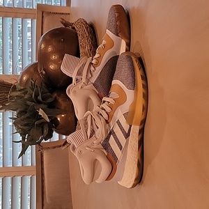 Adidas Hightop basketball shoes